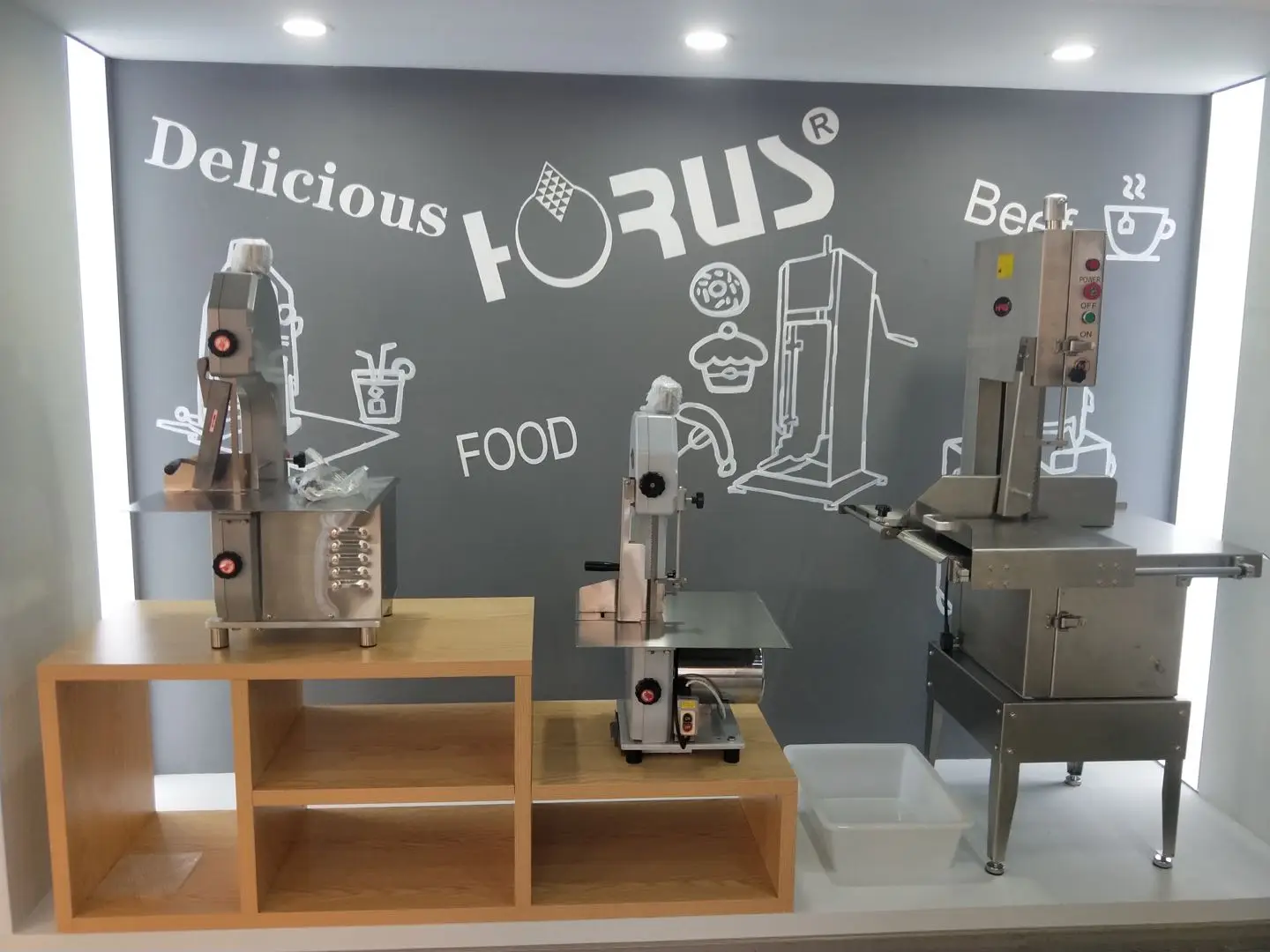 Full Stainless Steel Material Large Capacity Bone Saw Machine Automatic Machine