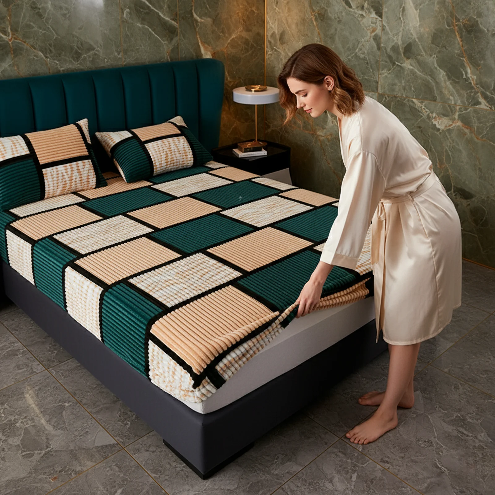 Breathable Hypoallergenic Mattress Protector  Micro Comfort Microfibre Fitted Cover with 14