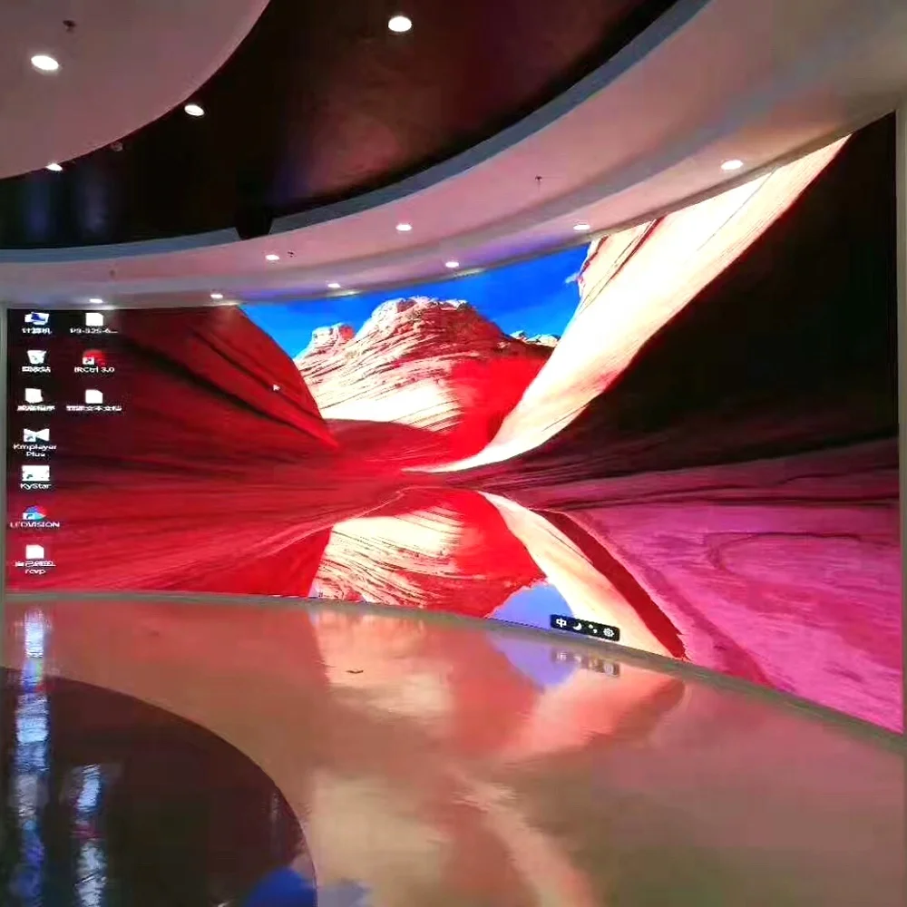 Custom Shapes and Curved Projection Full Color Commercial Screen P2.5 Custom Made Led Signs