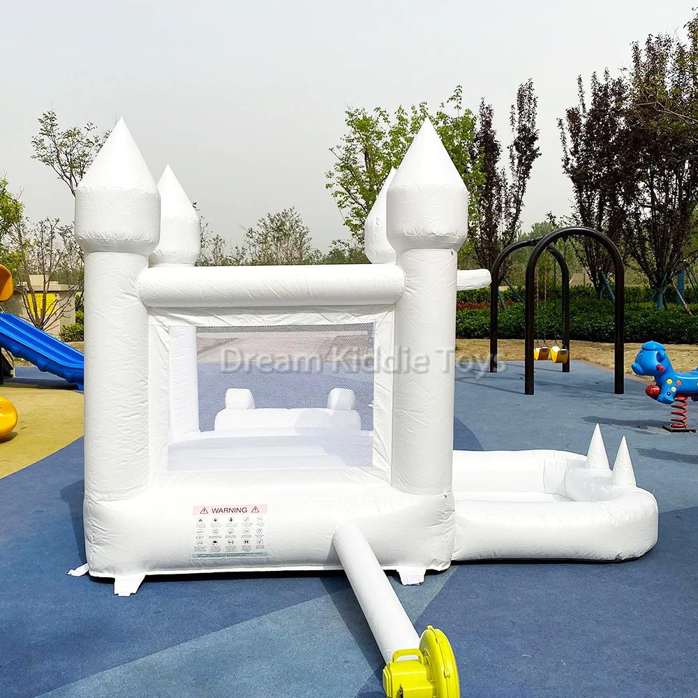 Witte Bounce Huis Pvc Opblaasbaar Springkasteel Met Glijbaan En Ballenbak Met Luchtblazer Voor Kinderen