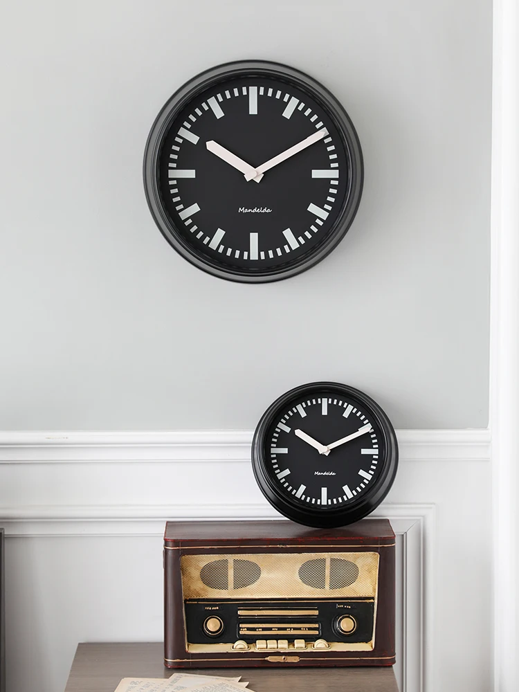 Modern Luxury Wall Clock Retro American Living Room Nordic Black Silent Clocks Wall Home Decor Relogio De Parede Gift FZ698