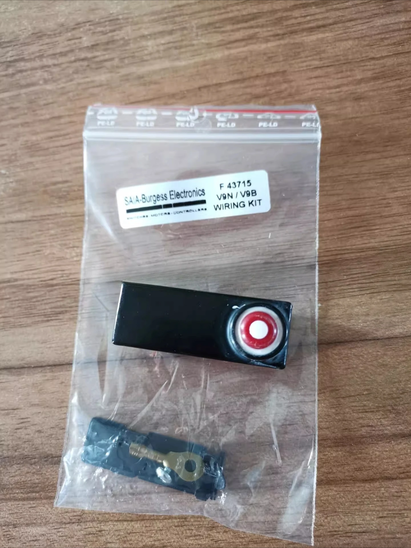 Novo relé original Saia KOP170J7MWVPN00 e microinterruptor KOP160J7MWVPN00 V9N