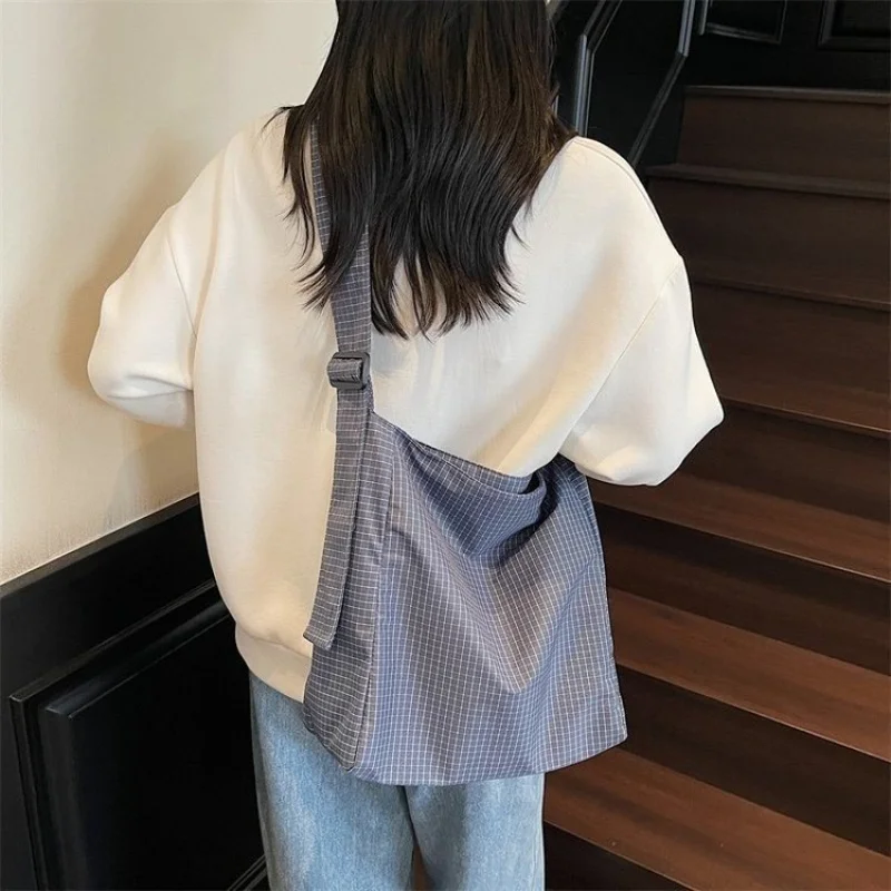 

Высококачественная женская кожаная сумка-мессенджер - сумки люксового бренда от известного дизайнера, популярная классика