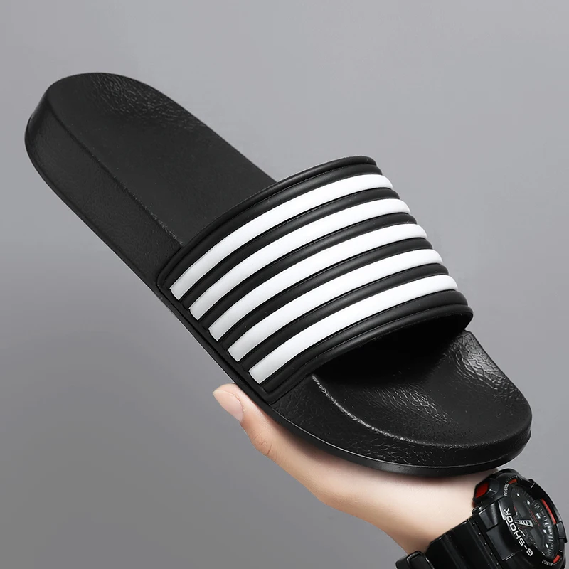 Men's sandals Black and white striped slippers Soft EVA Non-slip Home slippers for men 2024 Men slippers summer bathroom sandals