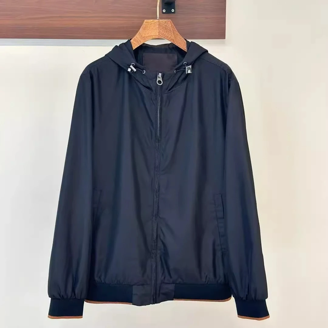 

Итальянская мужская куртка с капюшоном в стиле старых денег с вышивкой LP