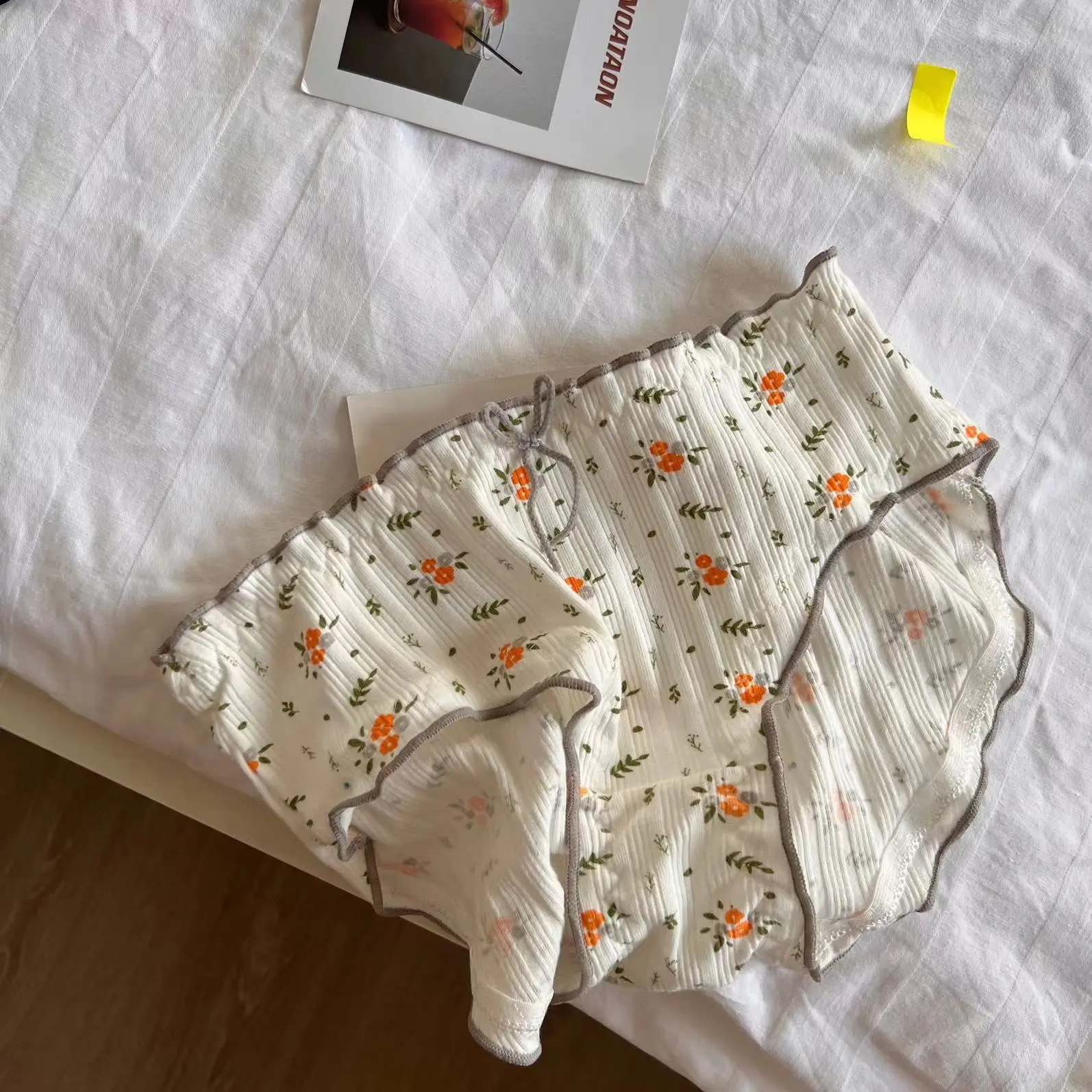 Mid-waist Breathable Teen Girl Small Floral Jute Bow Ruffled Women's Underwear Bikini Full Coverage Lady Underwear Soft Printed