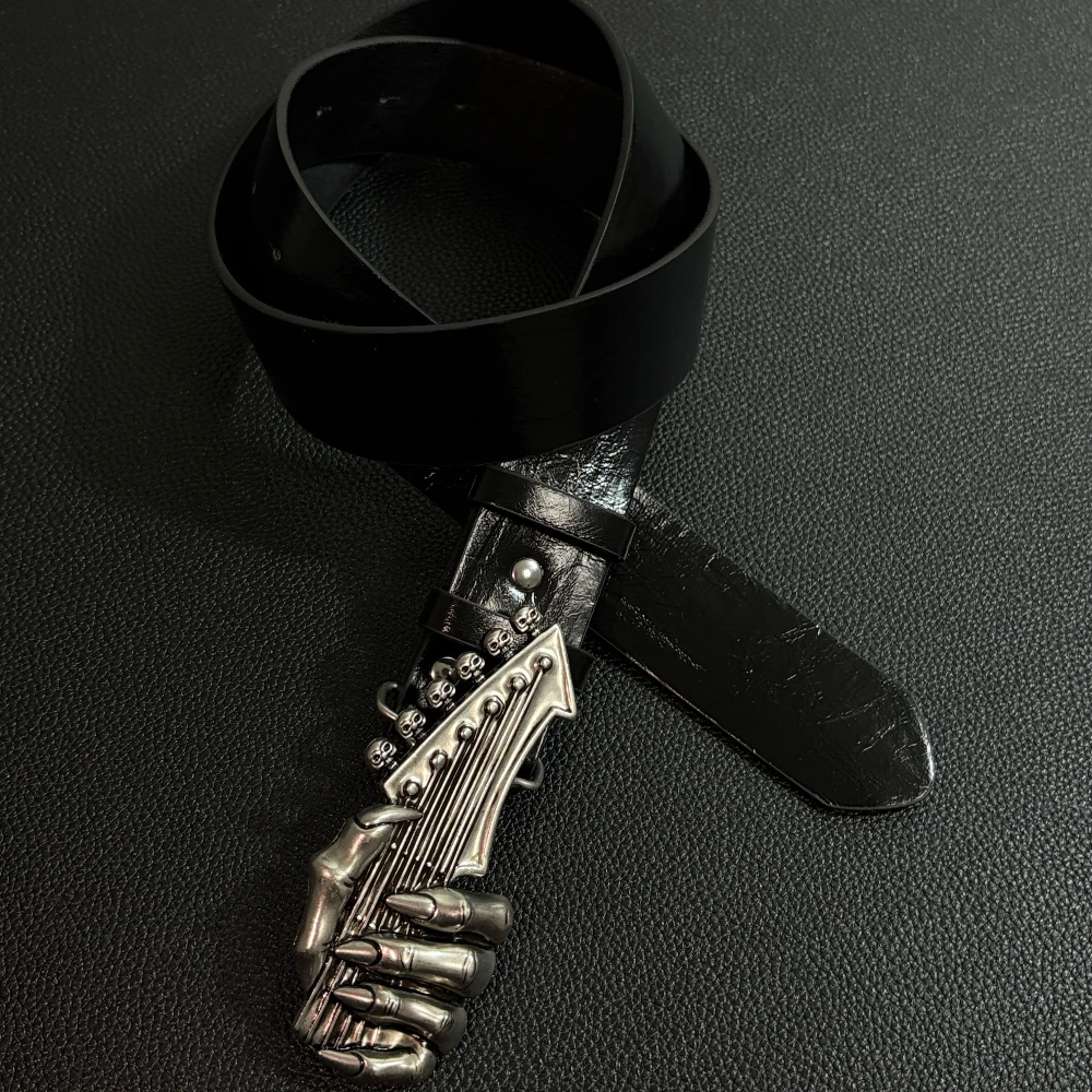 Ghost Hand Guitar Punk Rock Belt Vintage Trendy Men Niche Dark Y2K Cool Metal Leather Belt Party Club Performance Jeans Belt