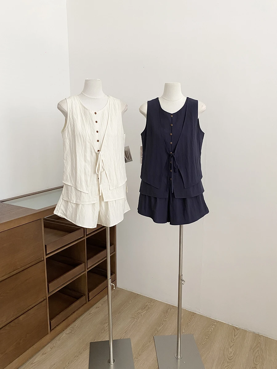 

Spring 2026 Fashion Korean Style V-Neck Tank Top High Waist Wide Leg Pants Two-Piece Set Slimming Effect Simple And Versatile