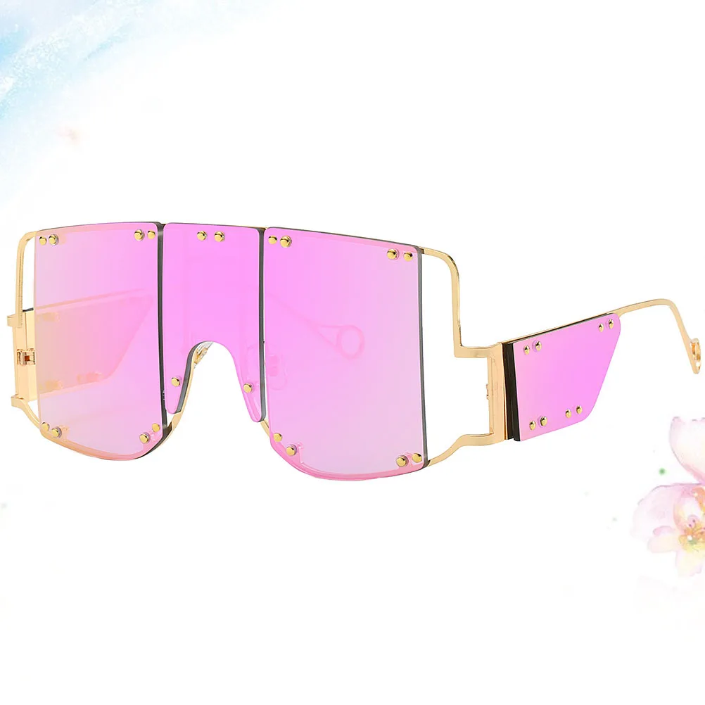 

1Pcs Punk Sunglasses Party Sunglasses Unique Personality Accessory Lightweight Sturdy Structure Comfortable Wear Red