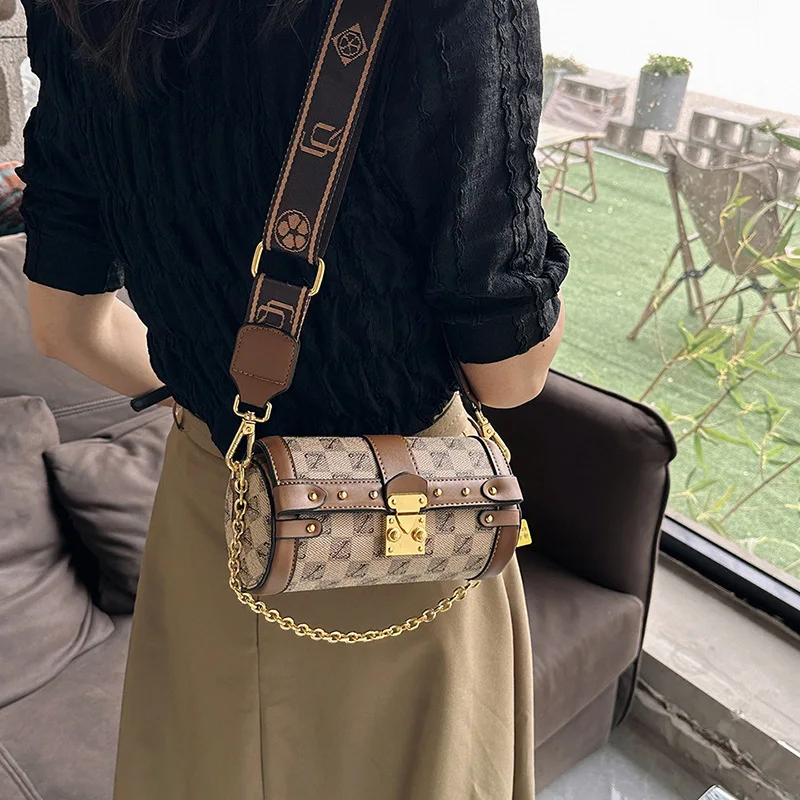 Women\'s Wide Shoulder Strap Bag Fashion Designers Retro Personality Shoulder Cylinder Crossbody Sling Bags Handbags For Women