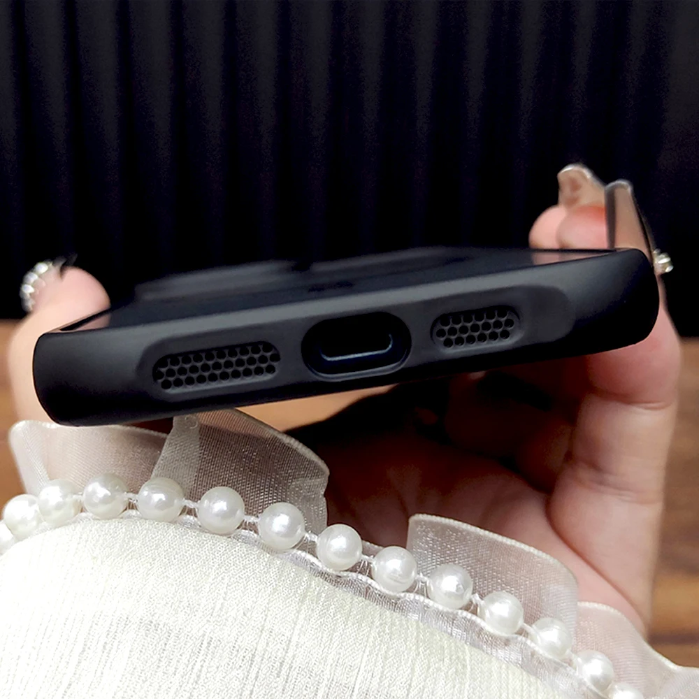 حافظة صلبة فاخرة غير لامعة لهاتف آيفون 16 15 14 13 12 Pro Max 16Pro لهاتف Magsafe Mag Safe شحن لاسلكي مضاد للبصمة غطاء أسود