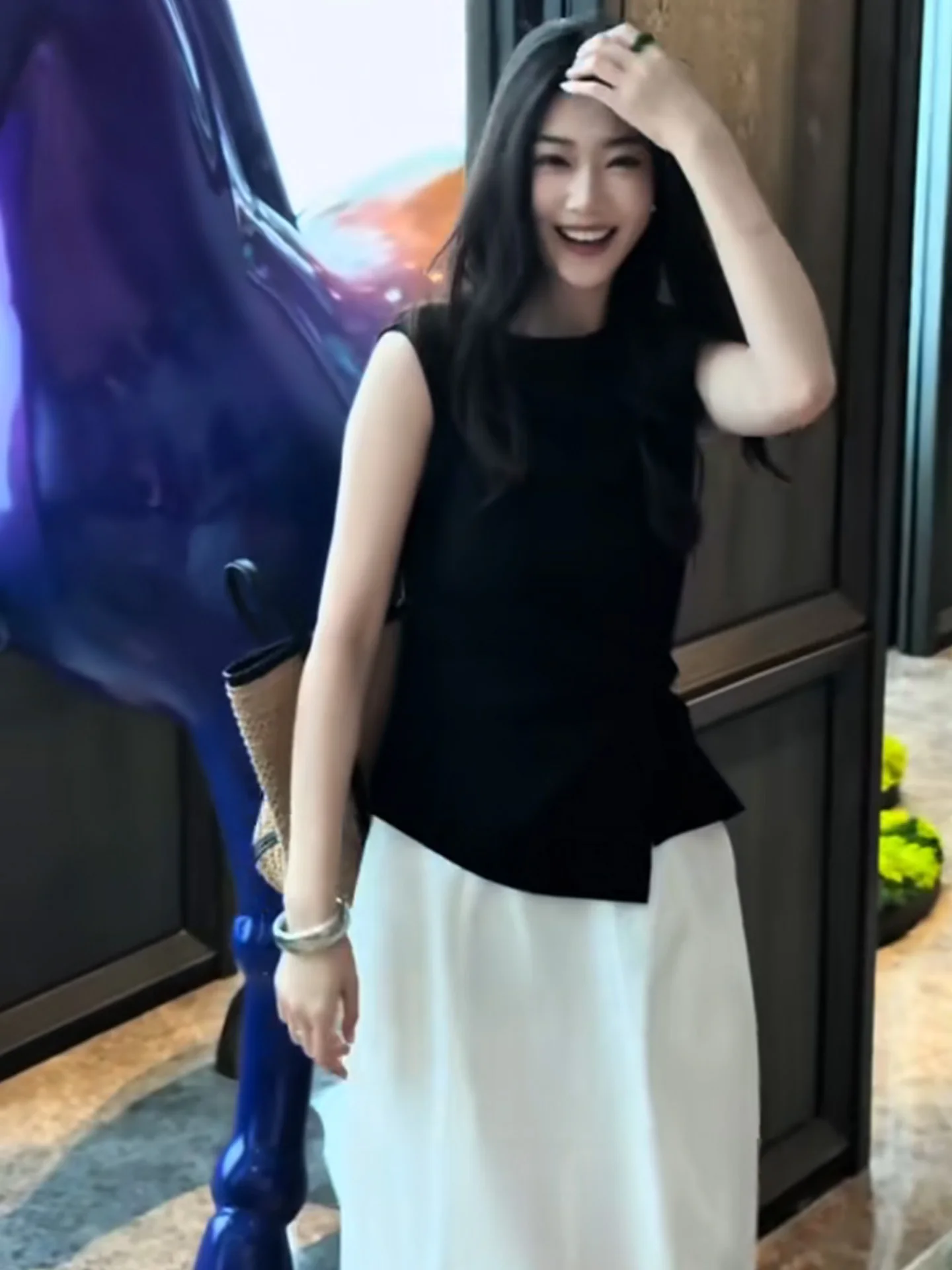 เสื้อกั๊กทรงตรงดีไซน์ผูกโบว์เก๋ไก๋ แบรนด์ Poetic Lin สำหรับผู้หญิง สไตล์ลำลอง ใส่สบาย ช่วยพรางหุ่น เหมาะกับฤดูร้อน