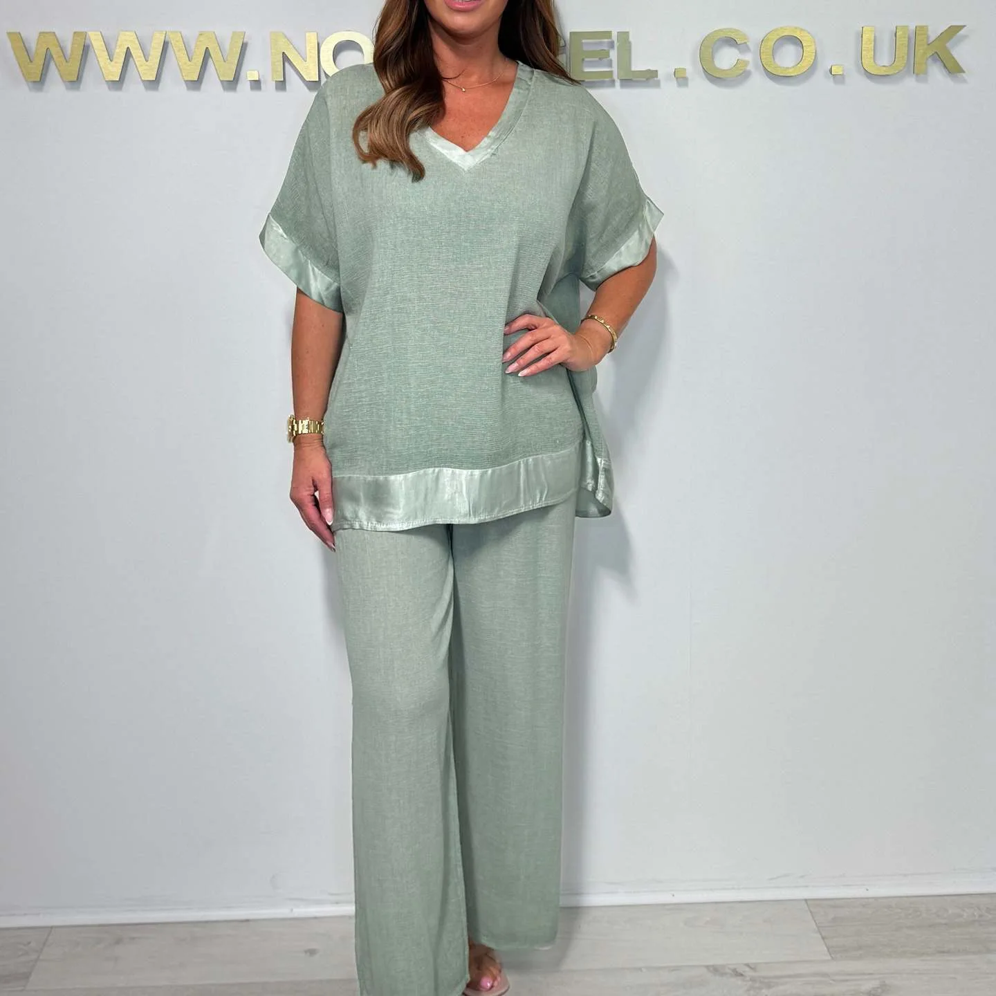 2025 الصيف المرأة الخامس الرقبة قميص 2 قطعة مجموعة قصيرة الأكمام المرقعة موضة بسيطة الشارع عطلة مستقيم السراويل دعوى #1