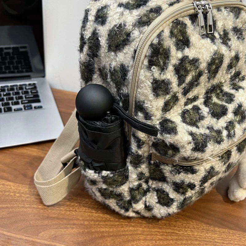 2026 شتاء جديد سستة موضة سروال قصير حقائب الظهر سعة كبيرة شخصية الرجعية الداخلية سستة جيب المرأة الحقائب المدرسية #4