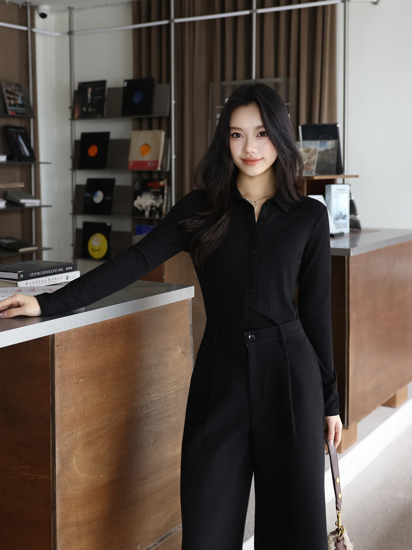 

Новая модная мягкая женская футболка из пряжи с длинным рукавом и высокой талией для осени, под собственной торговой маркой