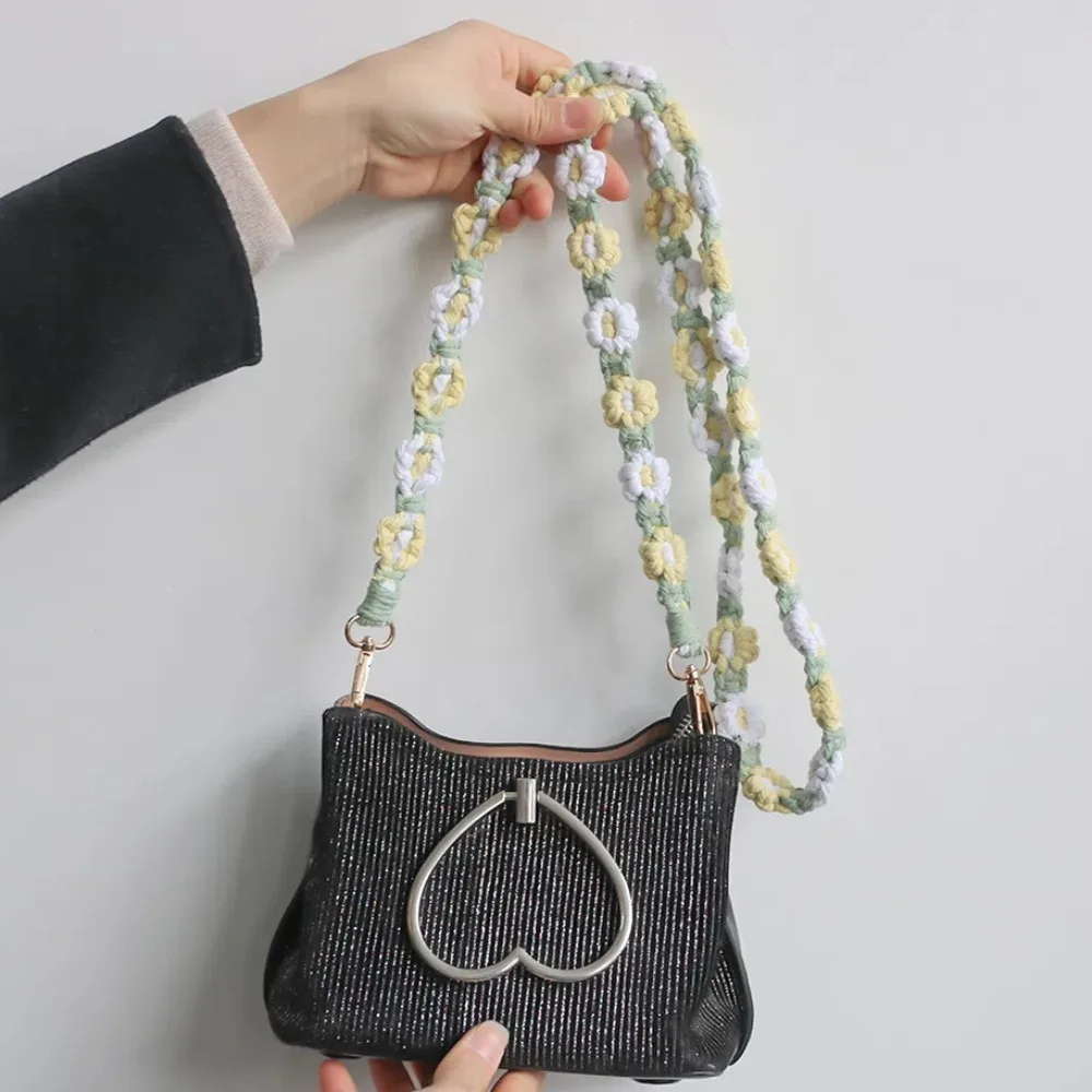 Handmade Flower Woven Chain Lanyard Crochet Hook Woven Daisy Flower Hanging Chain Knitted Anti-Lost Bag Braided Rope Daily