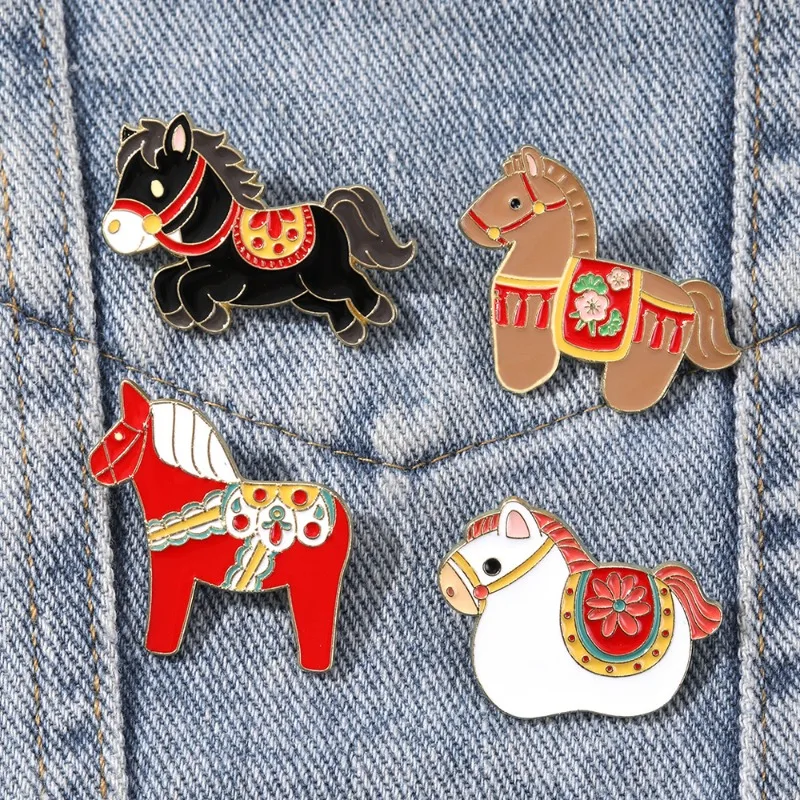 2026 Horse Zodiac Brooch Cartoon Horse Pin Alloy Enamel Badge Unisex DIY Clothes Bags Shoes Hat Scarf T-shirt Jeans Accessory