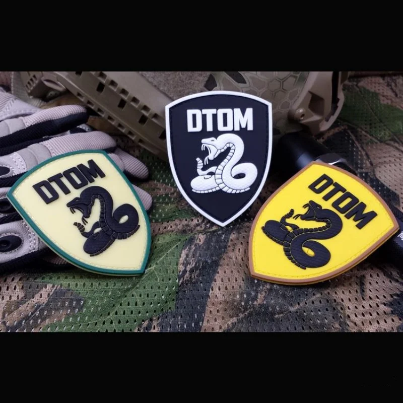 

DTOM Snake Peltate 3D PVC Patch Eagle Squirrel Pirate Sticker Tactical Hook and Loop Morale Badge Military Patches Skull Armband
