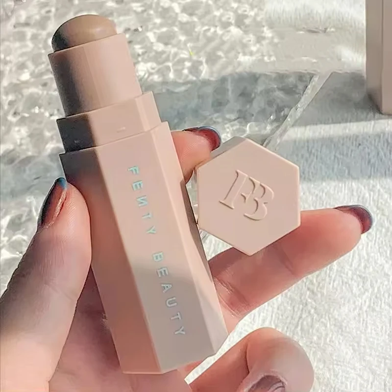 Fenty Beauty - Bronceador, Corrector y Contorno en Barra, 6 Colores, Polvo Suelto, Control de Grasa, Resistente al Agua, Polvo Fijador Mate