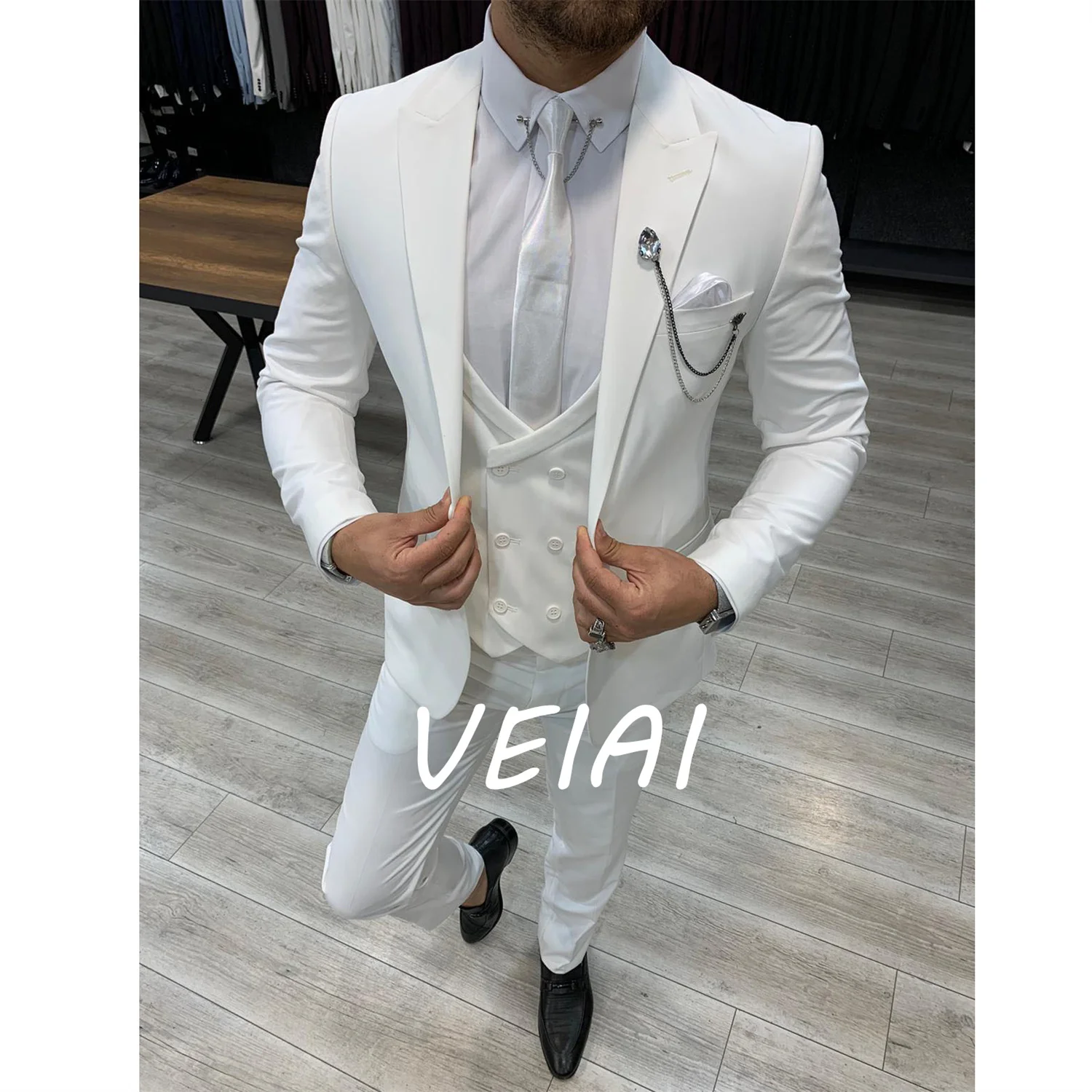 

Customized Luxury Wedding Terno Men Suits Groom White Costume Jacket Pants Vest Three Piece Slim Fit Costume Masculinos Blazer