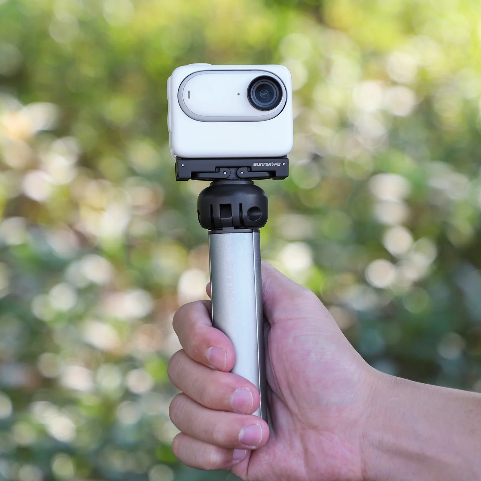 Magnetic Quick Release Amount Adapter 1/4 Screw Two-jaw Connector Bracket for Insta360 Go 3 GO 3S Action Camera Accessories