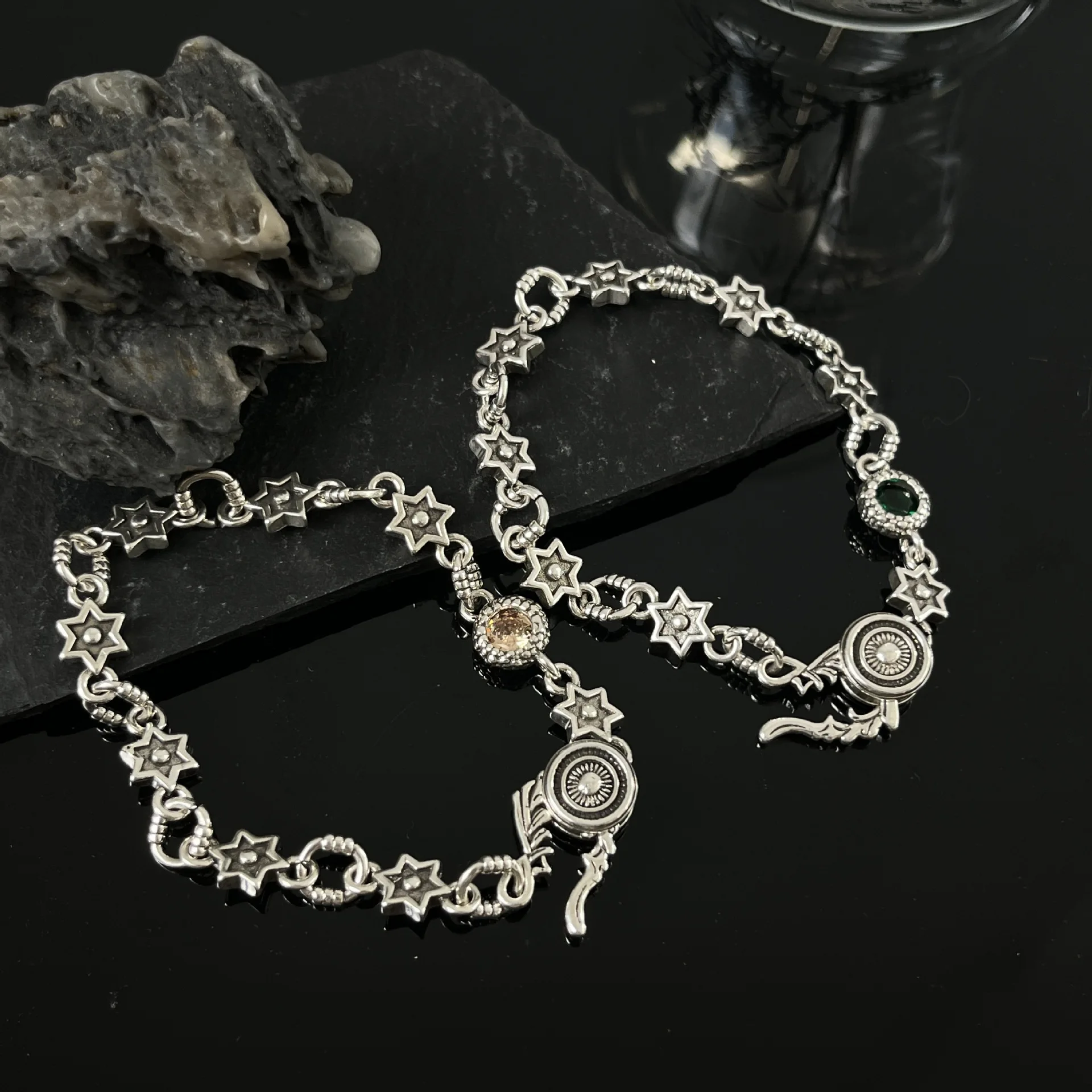 ลมเย็นZircon Hexagram Starสร้อยข้อมือดอกไม้สร้อยคอผู้หญิงHandpieceหรูหราNiche Designสร้อยข้อมือ