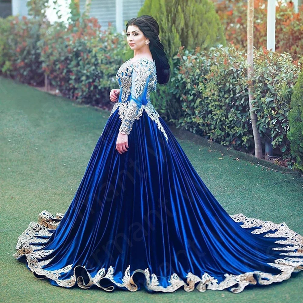 New Middle East Saudi Arabic Prom Gowns Modest Royal Blue Lace Evening Dress Long Sleeves Wedding Party  Square Neckline