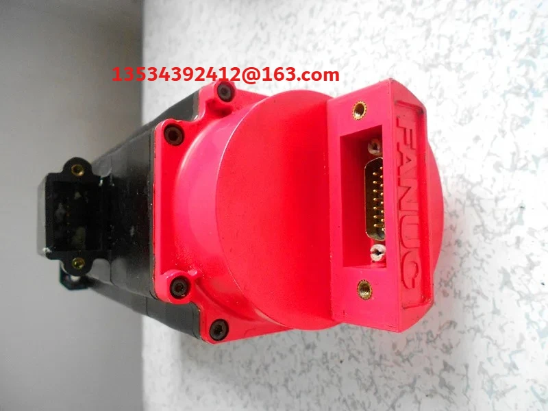 

Для серводвигателя переменного тока FANUC A06B-0372-B175 A06B-0372-B175 б/у