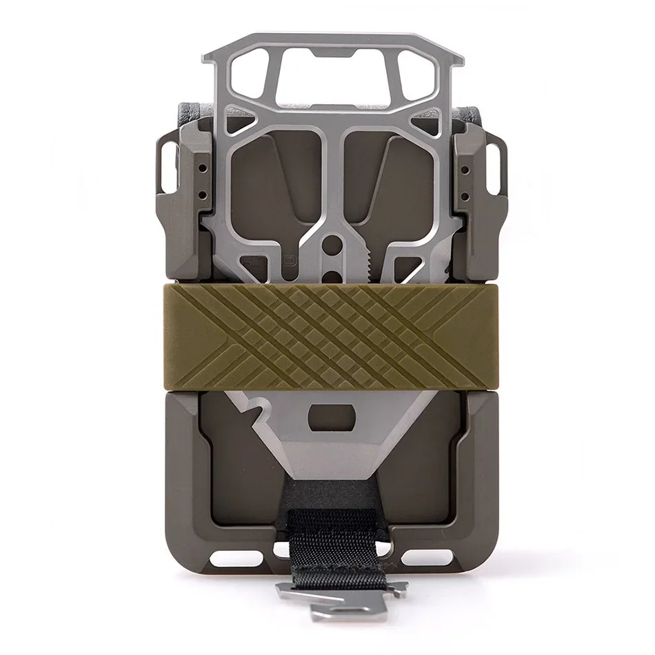 EDC Stainless Steel Gadget Knife Outdoor Survival Multifunctional Tactical Tool Portable Self defense tools