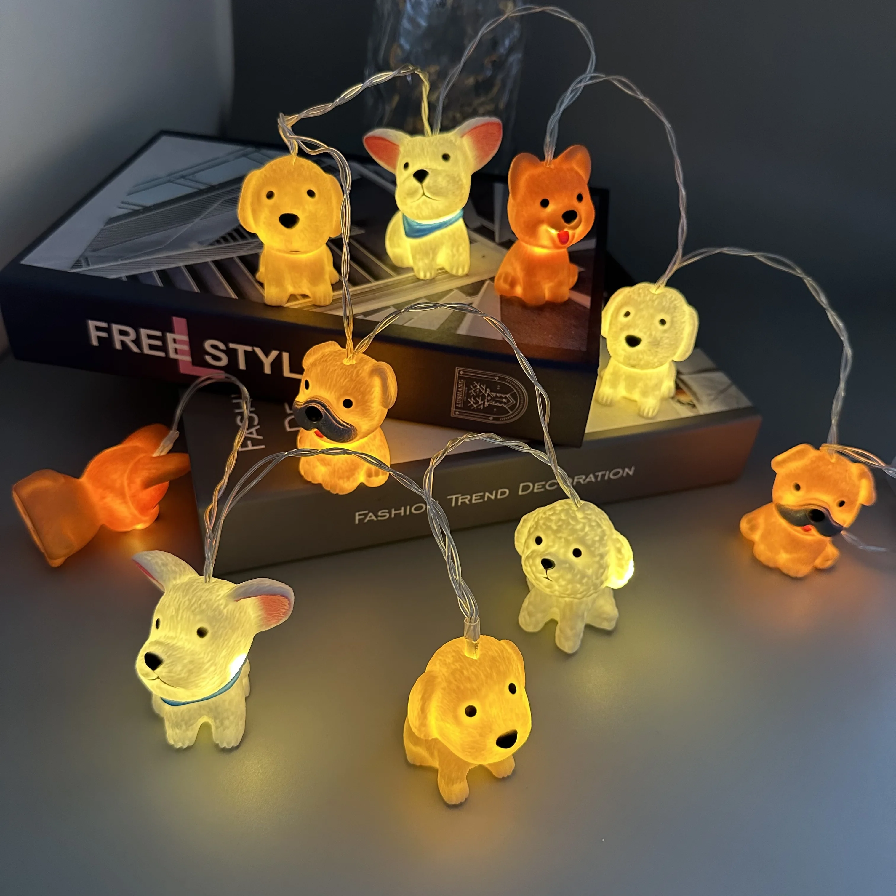 cordao-de-luzes-de-cachorrinho-fofo-5-tipos-de-cordoes-de-luzes-de-caes-de-estimacao-mistos-1-fios-de-luz-para-caes-de-75m-com-bateria-bateria-nao-incluida-fios-de-luz-tematicos-de-animais-fios-de-luz-criativos-e-Unicos-para-aliviar-o-estresse-adequados-como-presentes-para-amantes-de-caes-para-festas-de-aniversario-halloween-decoracoes-de-natal-fios-de-luz-decorativos-para-interiores-decoracoes-para-quarto-sala-de-jantar-decoracoes-para-janelas-decoracoes-para-pet-shops