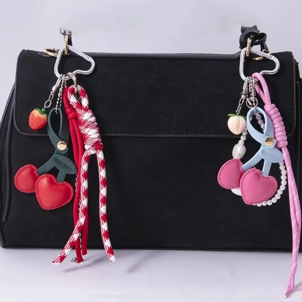 الأحمر والأسود الجلود حبل المفاتيح المواد الجلدية النسيج نمط الشريط حقيبة سحر سحر قلادة حقيبة الديكور #3