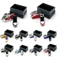 Mini keychain, three-dimensional sneakers, shoes, small models, backpacks, pendants, pendants, couple gifts, men and women