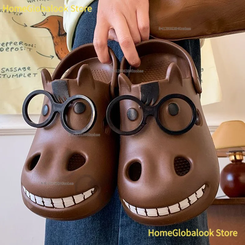 Paar-Stil Lustige Cartoon-Bedruckte Clogs für Frauen, Sommer-Neuheit Weichsohlen-Plattform-EVA-Lochsandalen, Leichte Rutschfeste Slip-On-Sandalen, Bequemes Schuhwerk für Strandurlaub, Dusche,