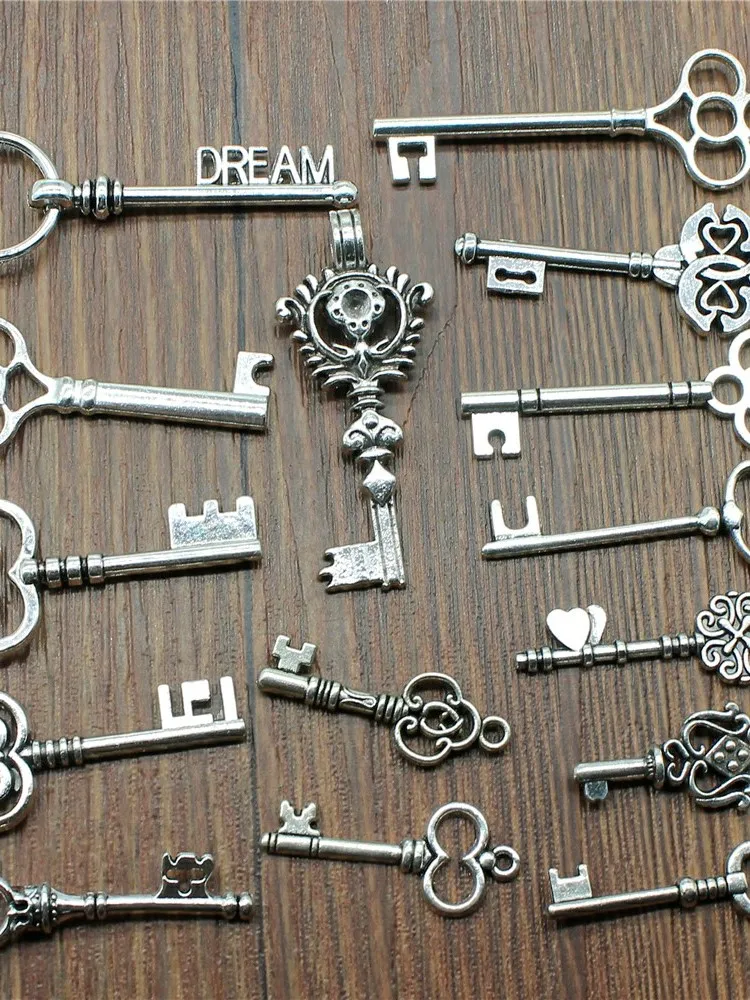 10 sztuk antyczne srebro kolor z kluczem w stylu Vintage Charm zawieszki biżuteria akcesoria klucz w stylu Retro Charms dla tworzenia biżuterii DIY — zdjęcie 2