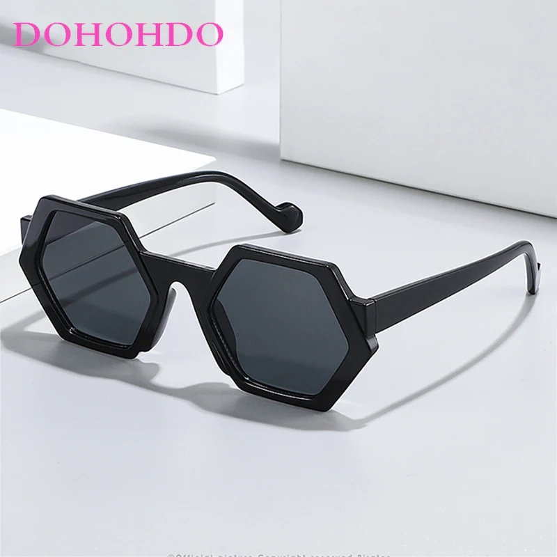 

Retro Luxury Brand Design Irregular Polygon Sunglasses For Women Men Fashion Trending Outdoors Travel Sun Glasses Unisex UV400