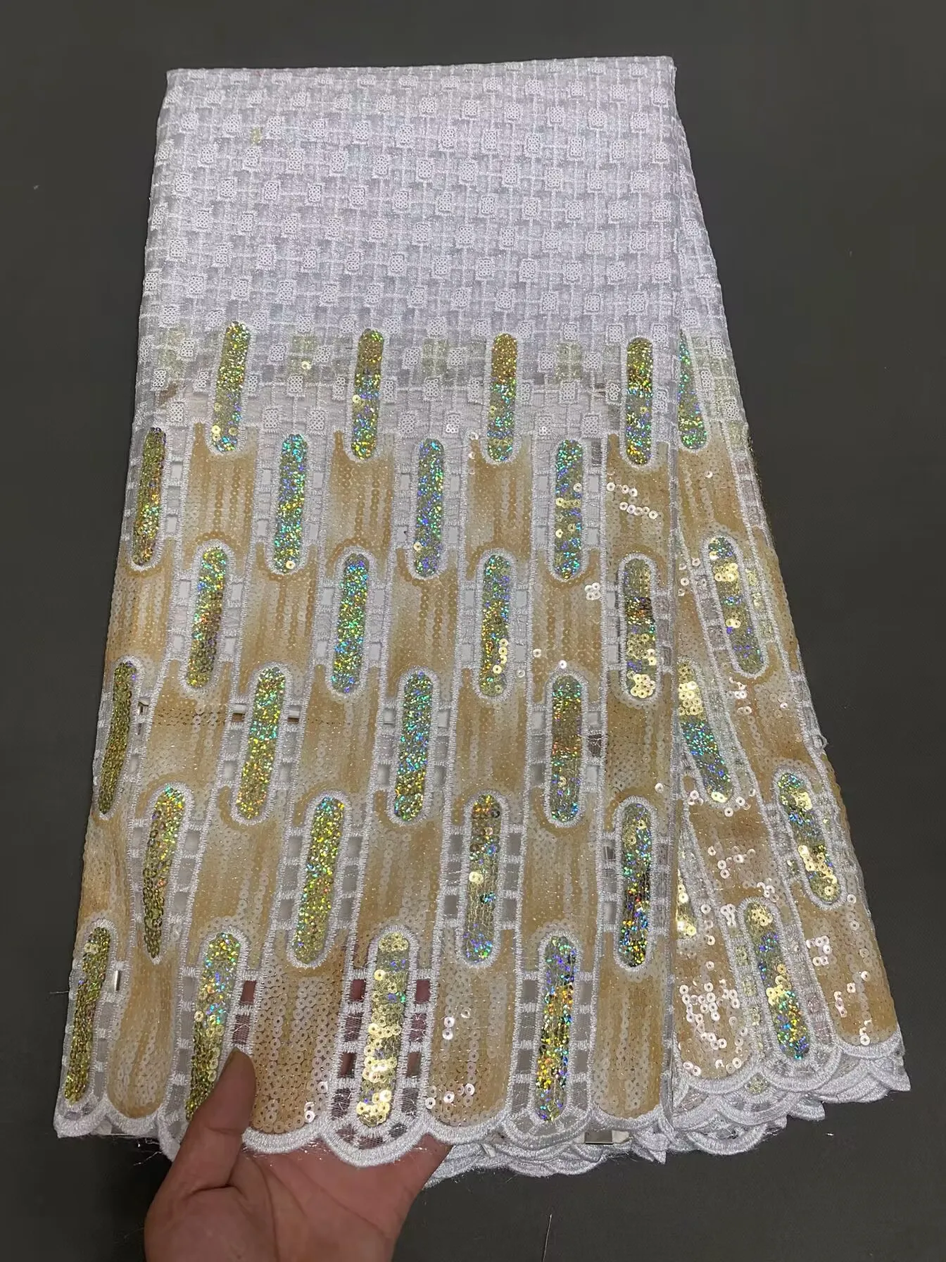 

2025 African French Nigerian High End GUIpure Lace Fabric With Sequins Mesh for Embroidery Wedding Party Bride Sewing Dress