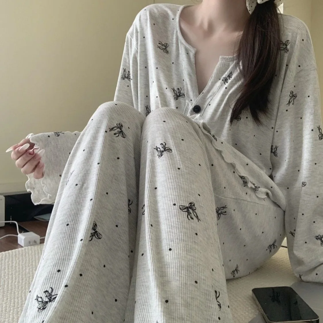 New Vintage-Style “Spring And Autumn” Print Women's Long-Sleeve Ice Silk Ribbed Cardigan Loose-Fit Loungewear Cartoon Set