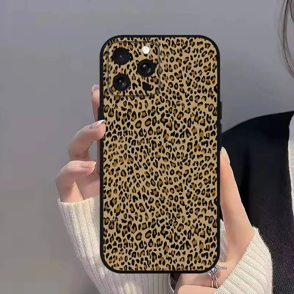 L-leopard p-print Art Phone Case For iPhone 11,15,16,14,13,17,12,Pro,SE4,Plus,E,Max,Air,Mini Black Cover