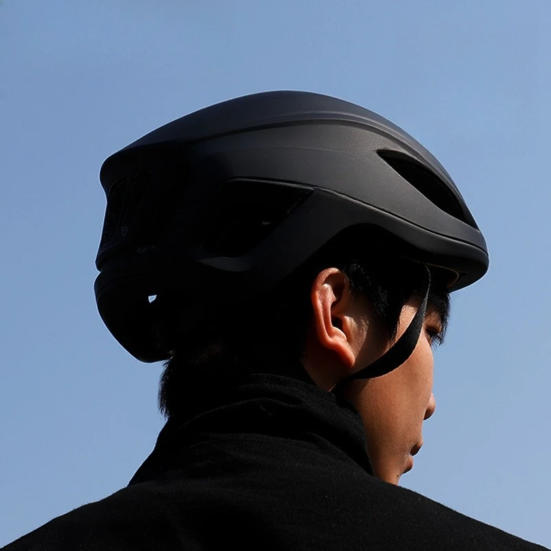 

Cycling Helmets Road Bikes Bike Equipment Men's and Women's Mountain Bike Hard Hats Pneumatic Helmets Men's and Women's
