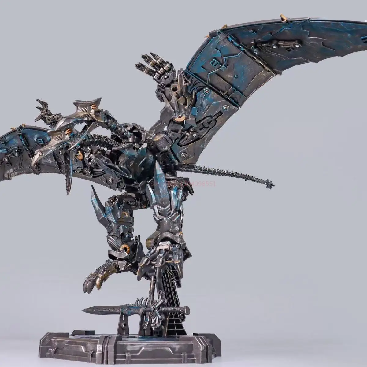 NEW BAIWEI 피규어 변신 장난감 TW-1104 피규어 TW1104 스트레이프 로봇 애니메이션 TW1101B 액션 피규어 모델 할로윈 선물