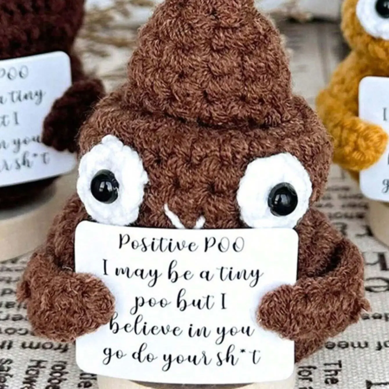 Funny Positive Poop Hug Pocket Hug Mini Handmade Plush Wool Knitted Doll Cute Desktop Decoration Birthday Holiday GiftDecoration