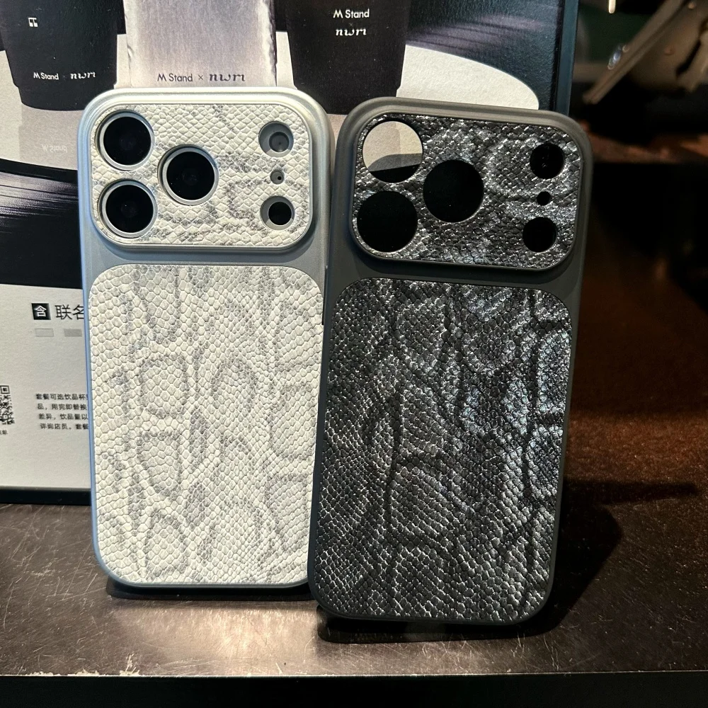 Luxury Frosted PU Leather Snake Pattern Phone Case For iPhone 17 16 15 14 13 Pro Max Shockproof Full Bumper Large Window Cover