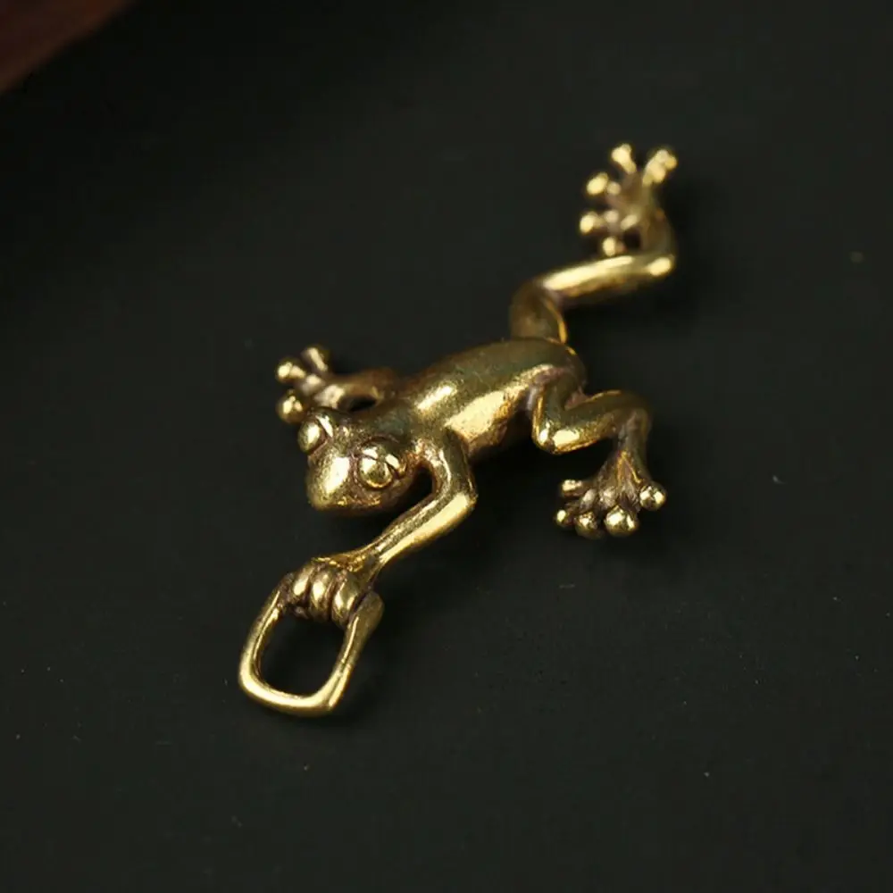 Cartoon Small Leaping Frog Statue Frog Animal Miniatures Figurines Solid Brass Handicrafts Tea Pet Car Keychain