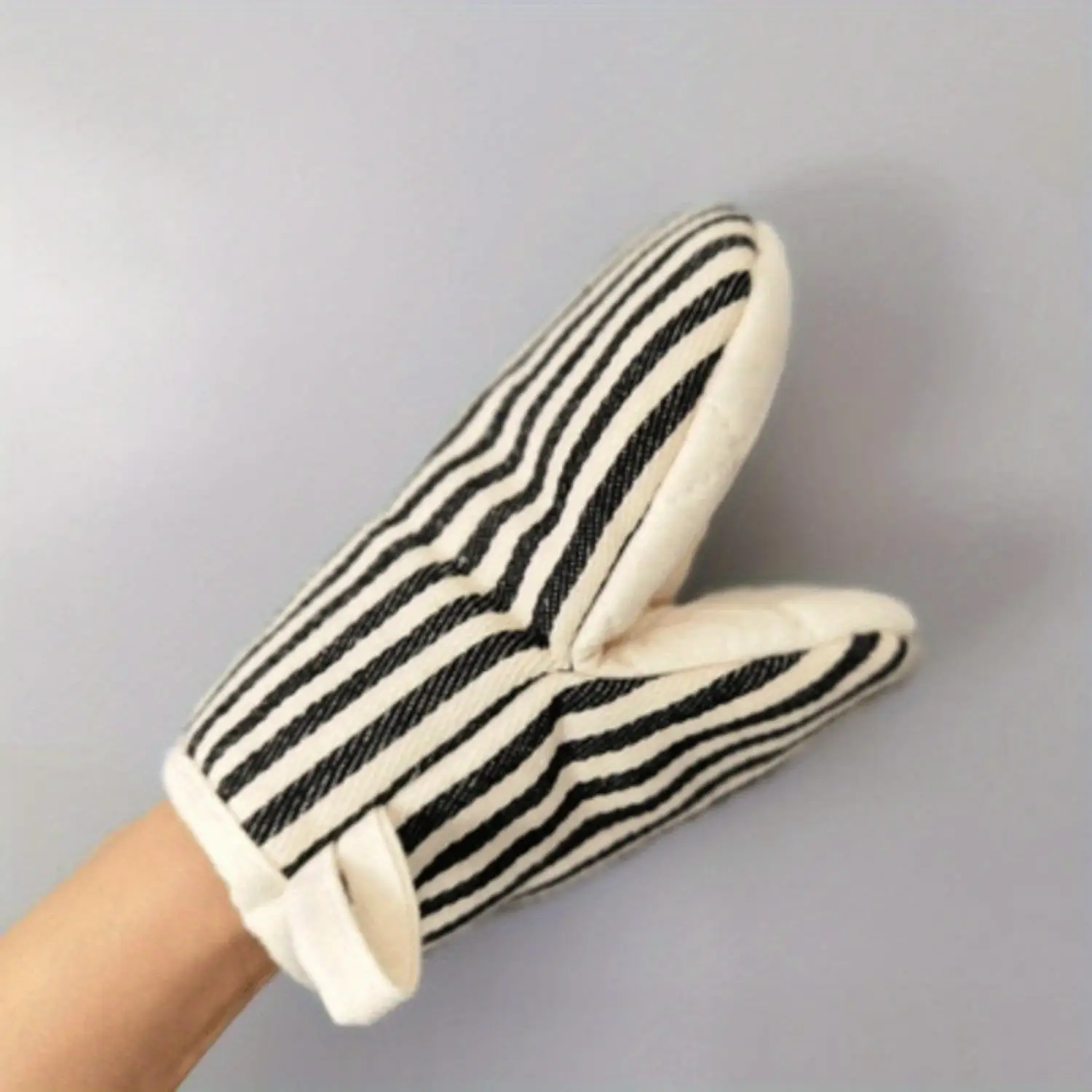 1 Piece High Temperature Resistant Striped Oven Mitts - Food Grade Baking Mitts for Heat Resistant and Insulated Cooking