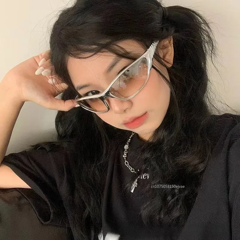 Y2K серебряные солнцезащитные очки для мужчин и женщин в стиле ретро, панк, велосипедные солнцезащитные очки «кошачий глаз», зеркальные модные очки, спортивные солнцезащитные очки в стиле ретро, панк