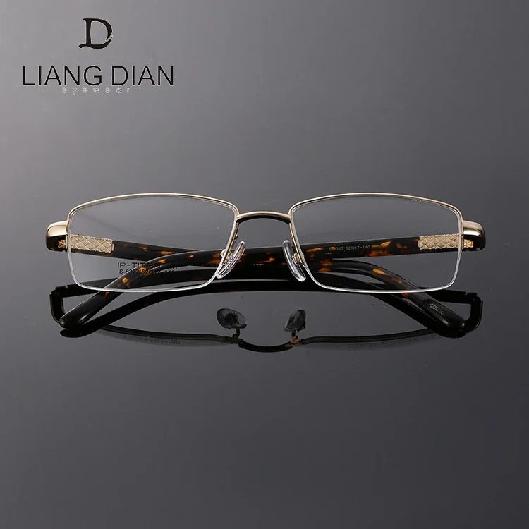 2016 Fashion titanium eyewear optics frame relax eye glasses