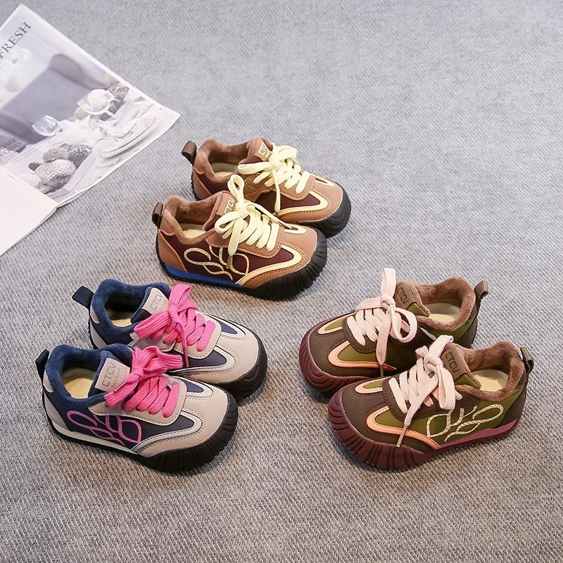 

Детская обувь для скейтбординга, повседневная детская спортивная обувь с мягкой подошвой, модная зимняя обувь 2025 года, новая теннисная обувь для мальчиков и девочек, универсальная замшевая теплая обувь