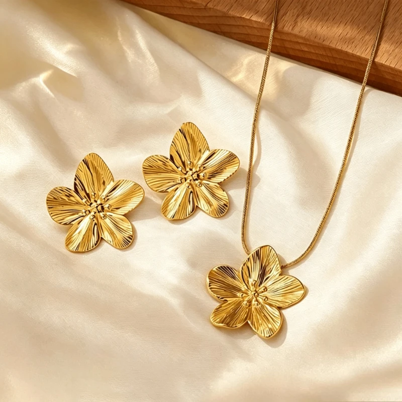 2-piece Golden Flower Set, Necklace + Stud Earrings, Five-petaled Flower Design, Stainless Steel Accessories Multi-occasion Wear