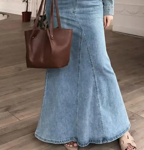 Autumn New Women's Elegant Denim Skirt Set Long-Sleeve Top and Floor-Length Skirt Slimming Splicing Maxi Skirt  ﻿