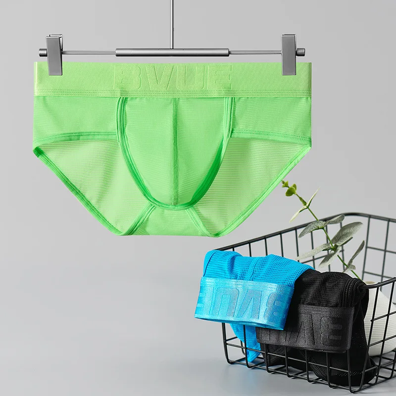 

Solid color 2026 boys thin mesh U convex single-layer breathable briefs, one piece of hair ice silk low-rise underwear BV01